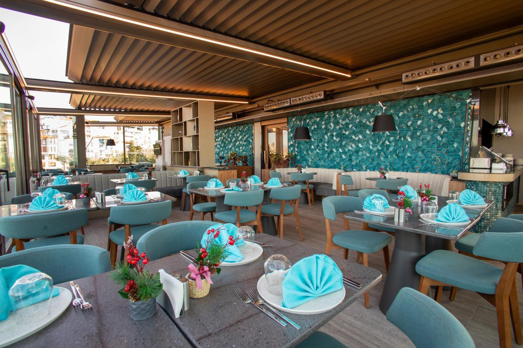 Best Western Plus Hotel Konak Esmirna Exterior foto